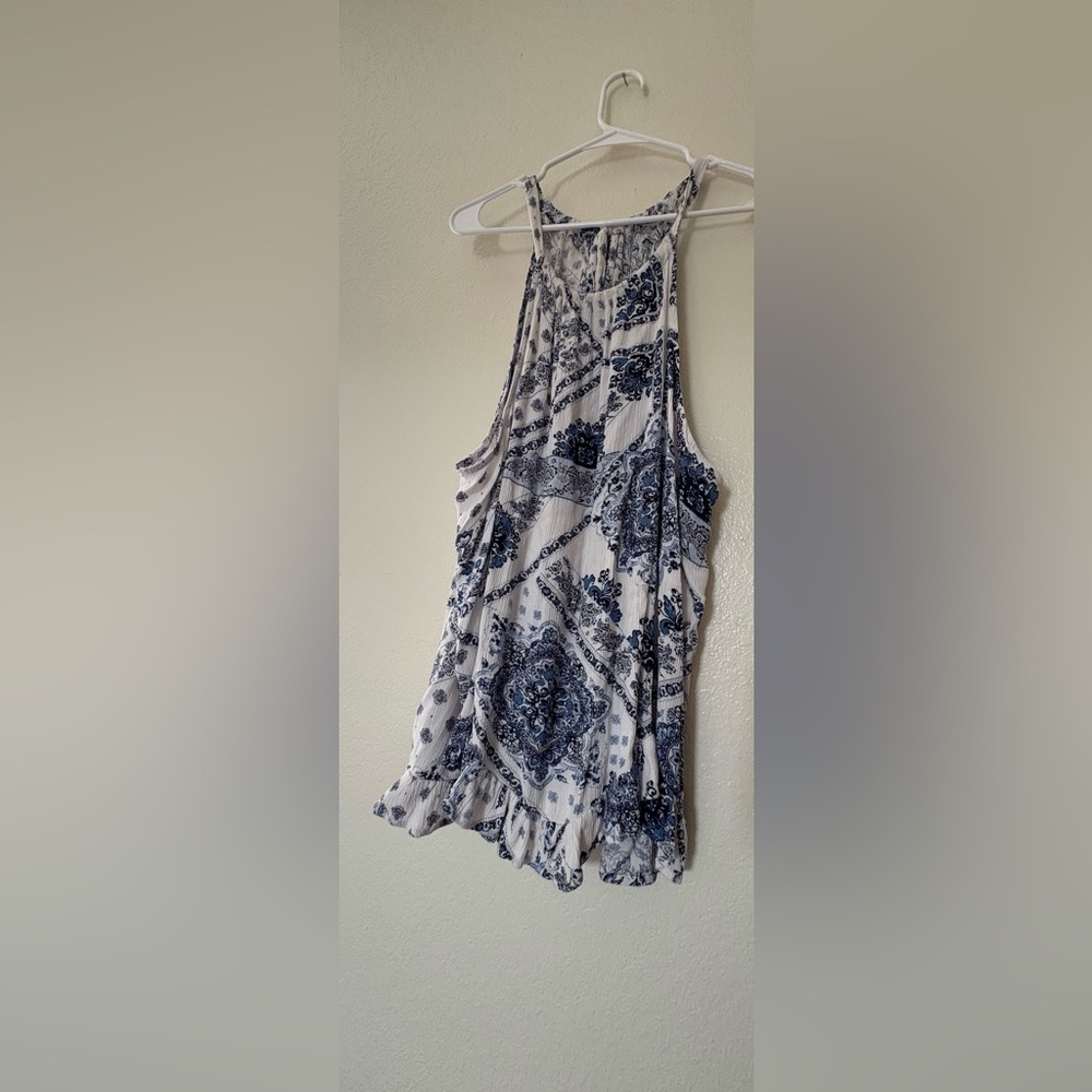 Floral Blue and White Women's Top Maurice’s 3x